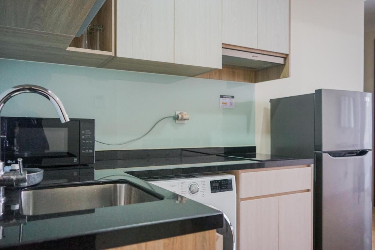 Chic And Cozy 2br At Menteng Park By Travelio Apartment *